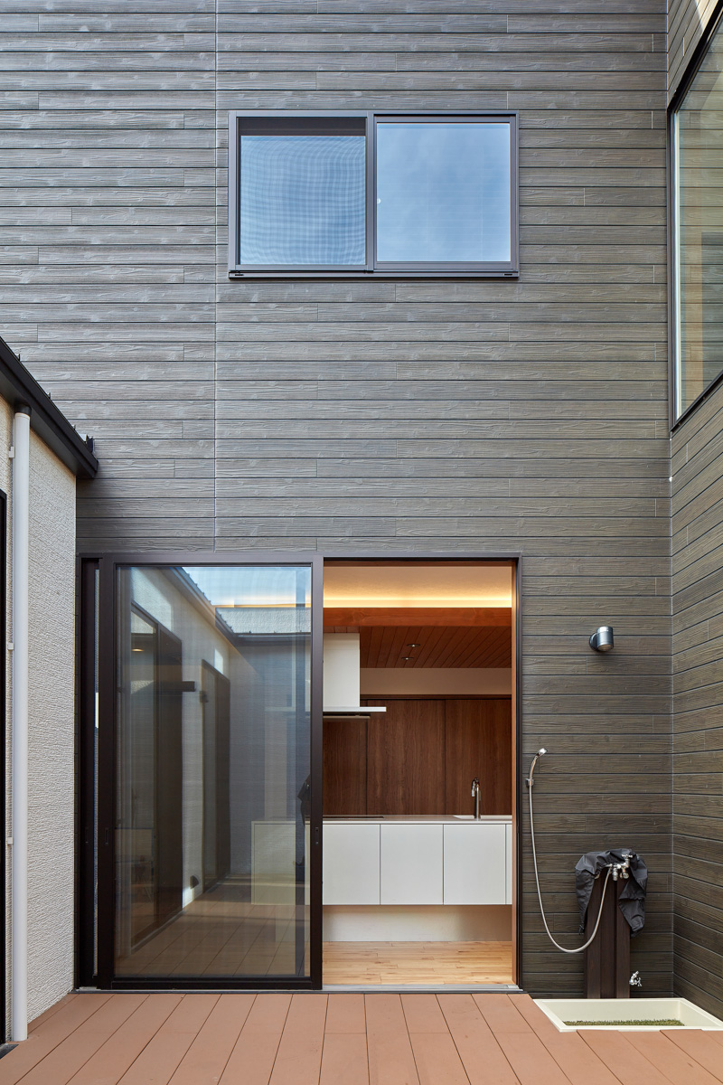 HUB・コートヤード