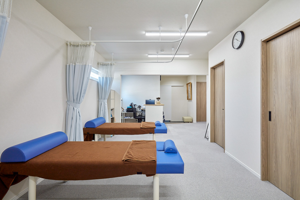 夫婦で営む鍼灸接骨院