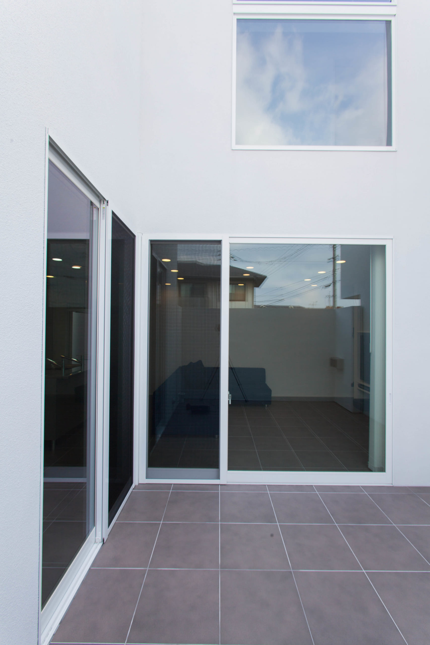 天、覗む。空、掴む。