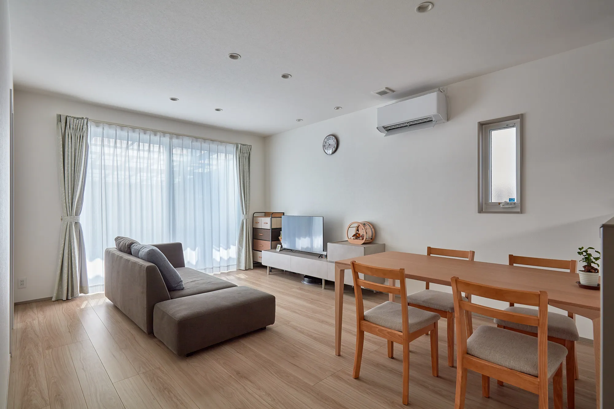 立体感が引き立つスタイリッシュな住まい