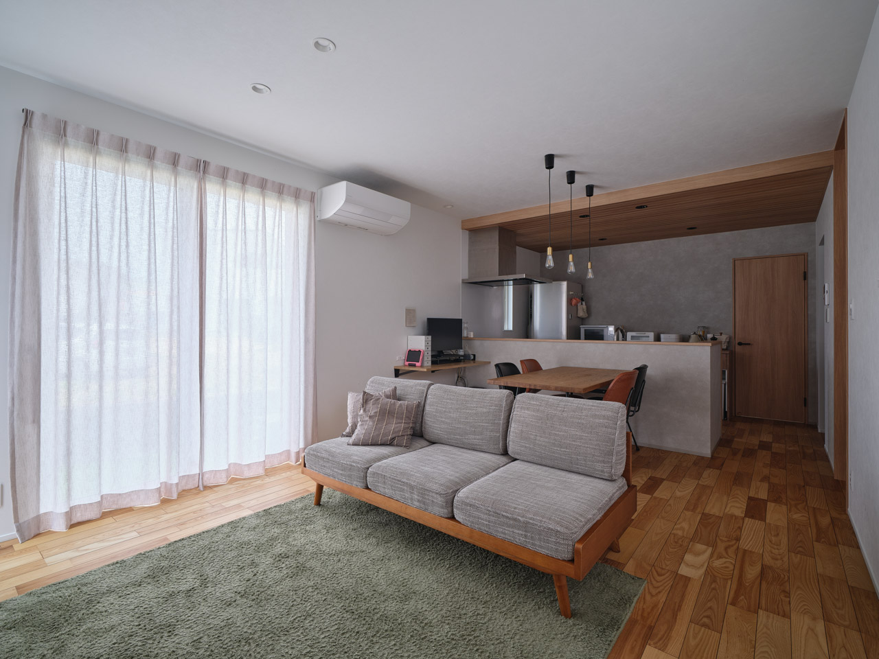 木目が美しいナチュラルな家