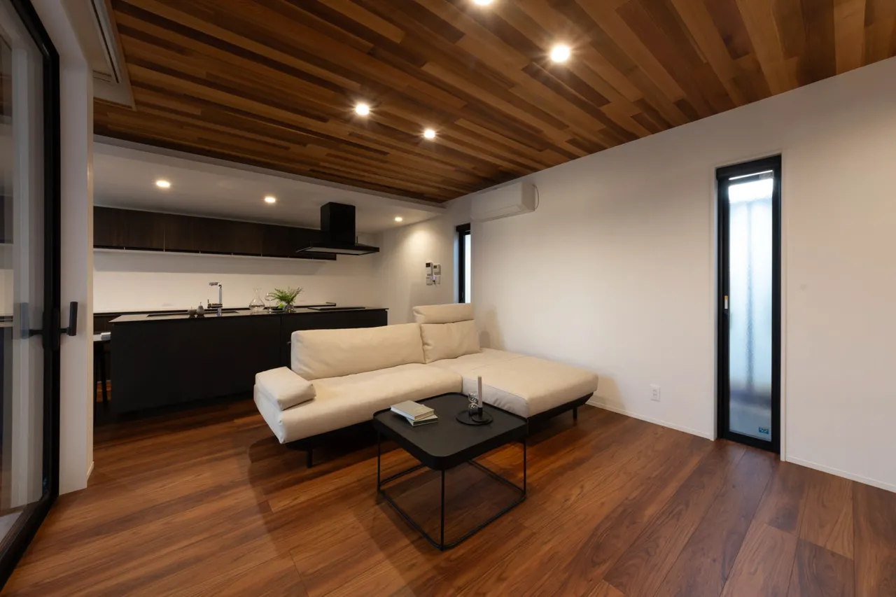 安江 コートヤードとヌックの家