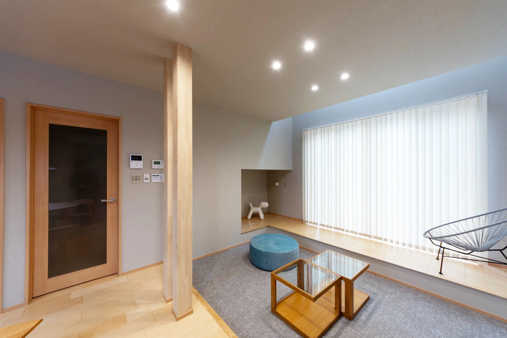 中畝 ヌックと吹ぬけのある家