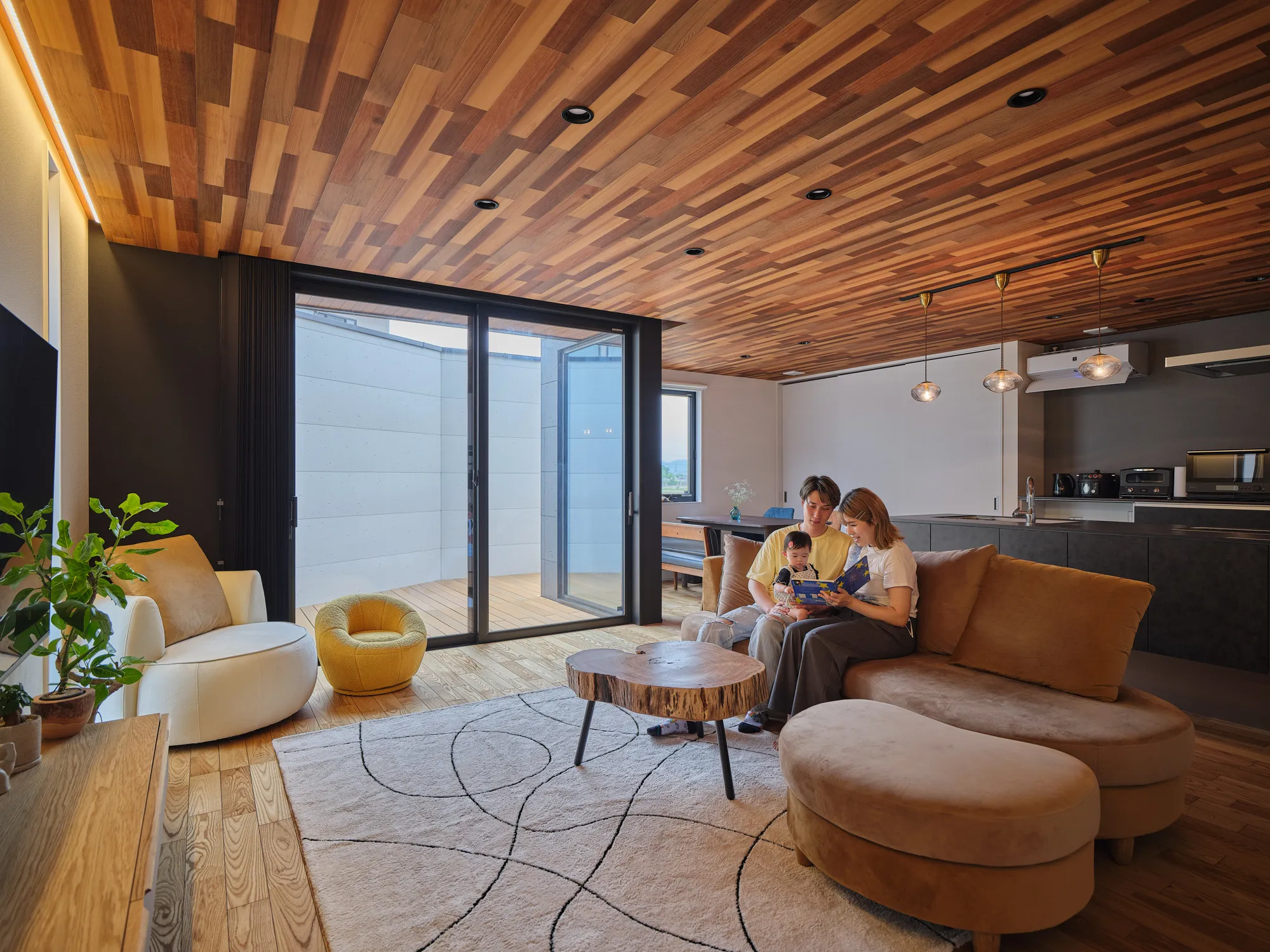 庭とつながる家族の居場所