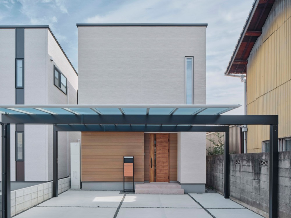 ペットと暮らす毎日をもっと自由に。